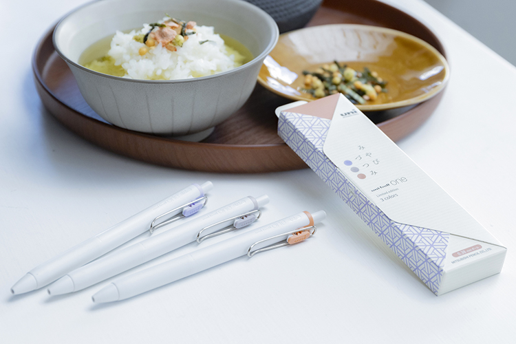 uni-ball one 和テイストカラー みやびづつみ.jpg