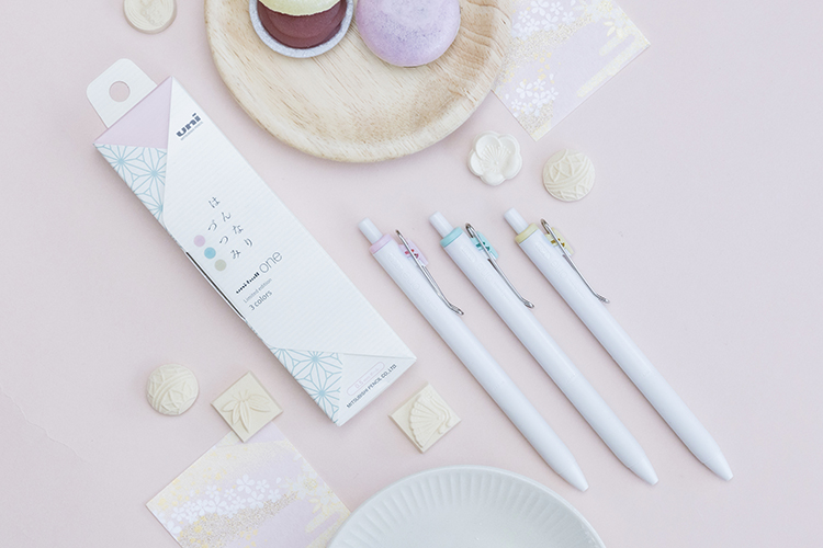 uni-ball one 和テイストカラー はんなりづつみ.jpg