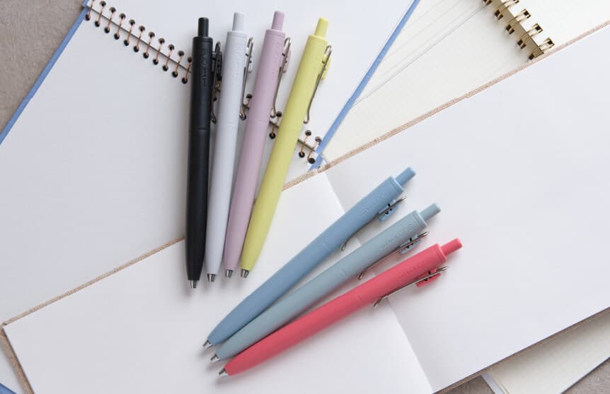 ユニボール ワン F デビュー